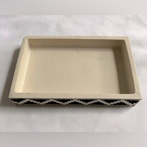 Envogue Black and Cream Decorative Small Tray